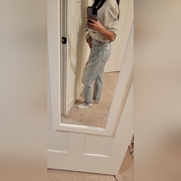 The most comfortable jeans you will own! Paperbag waist light blue jeans - Picture 4 of 4